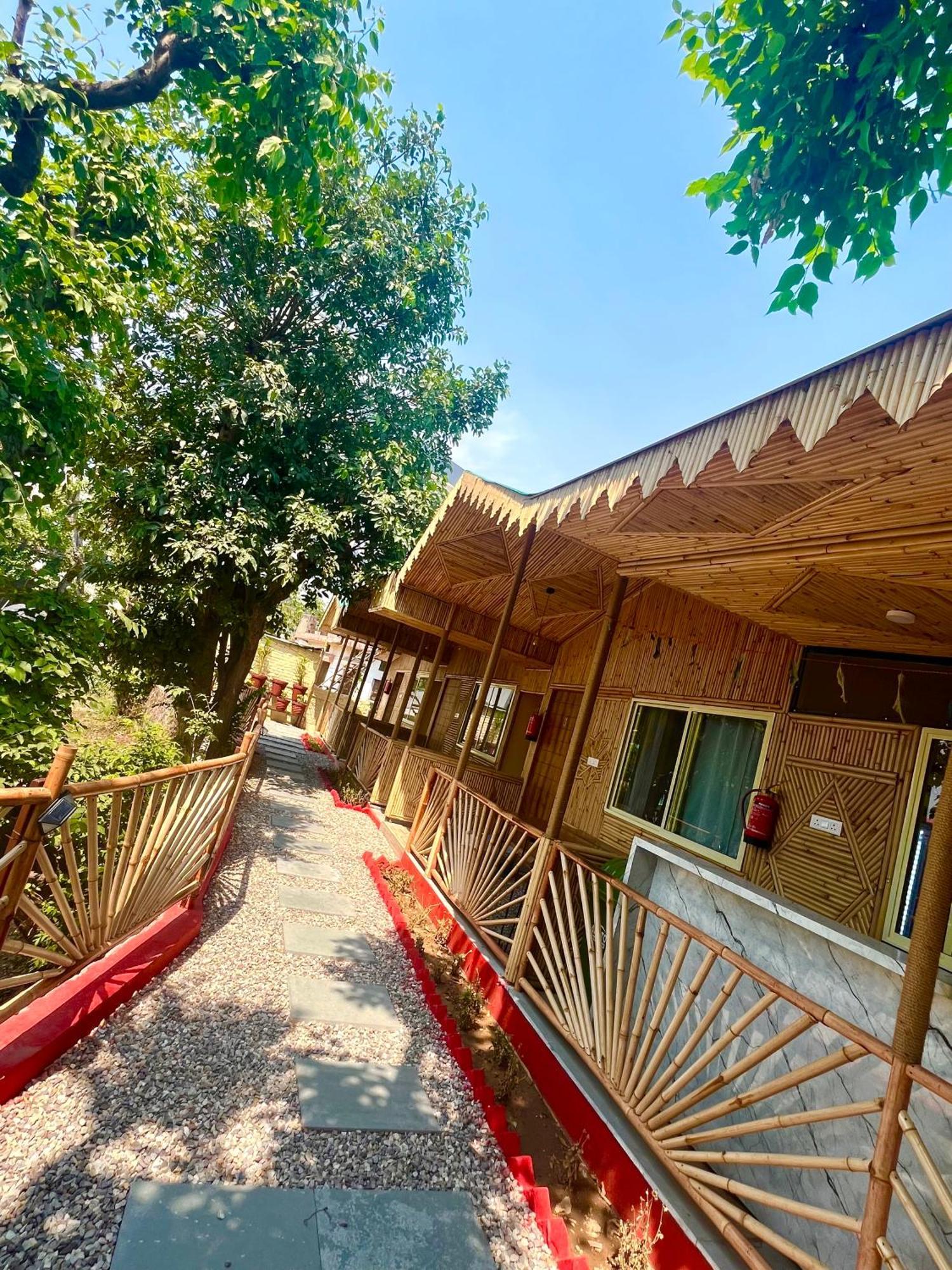 Bamboo Garden Cottages And Cafe Rishīkesh Buitenkant foto