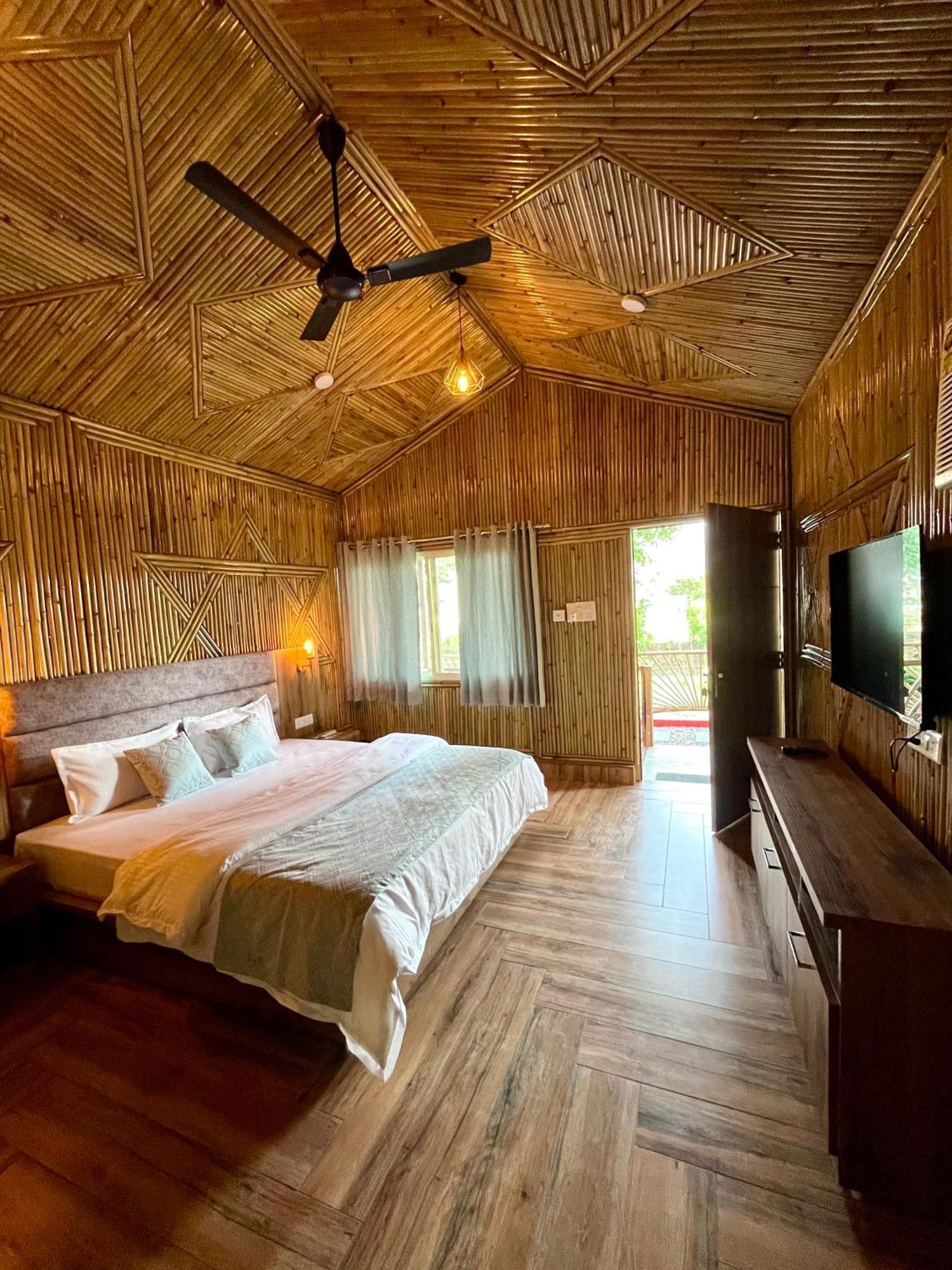 Bamboo Garden Cottages And Cafe Rishīkesh Buitenkant foto